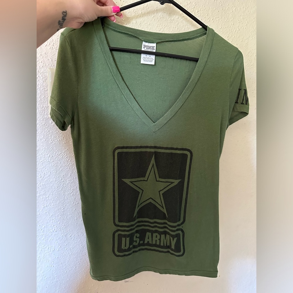 Victoria’s Secret V-Neck T-Shirt